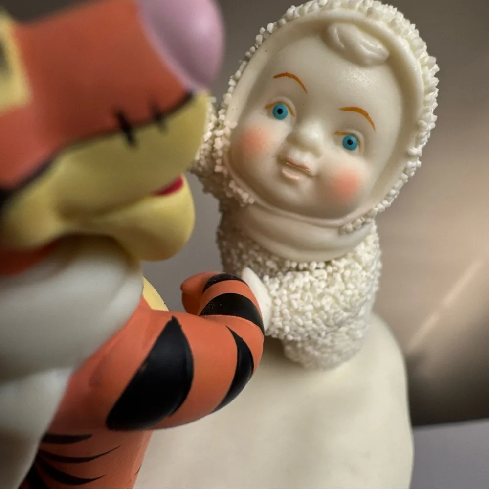 2007 Department 56 Snowbabies "Dancing With Tigger" Figure Cream Orange Figurine - Picture 9 of 16